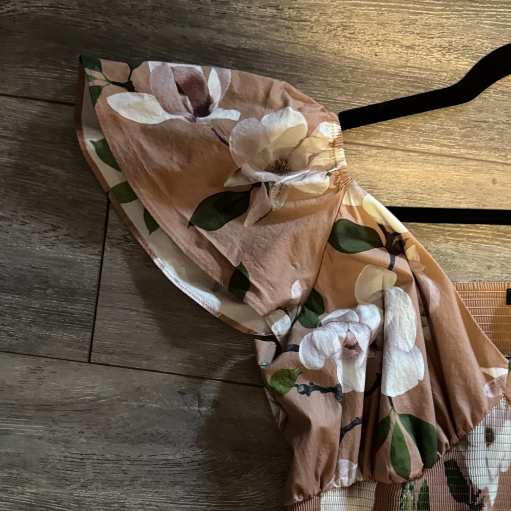 Express Floral Tiered Maxi Dress in Tan with White & Green - Picture 2 of 6